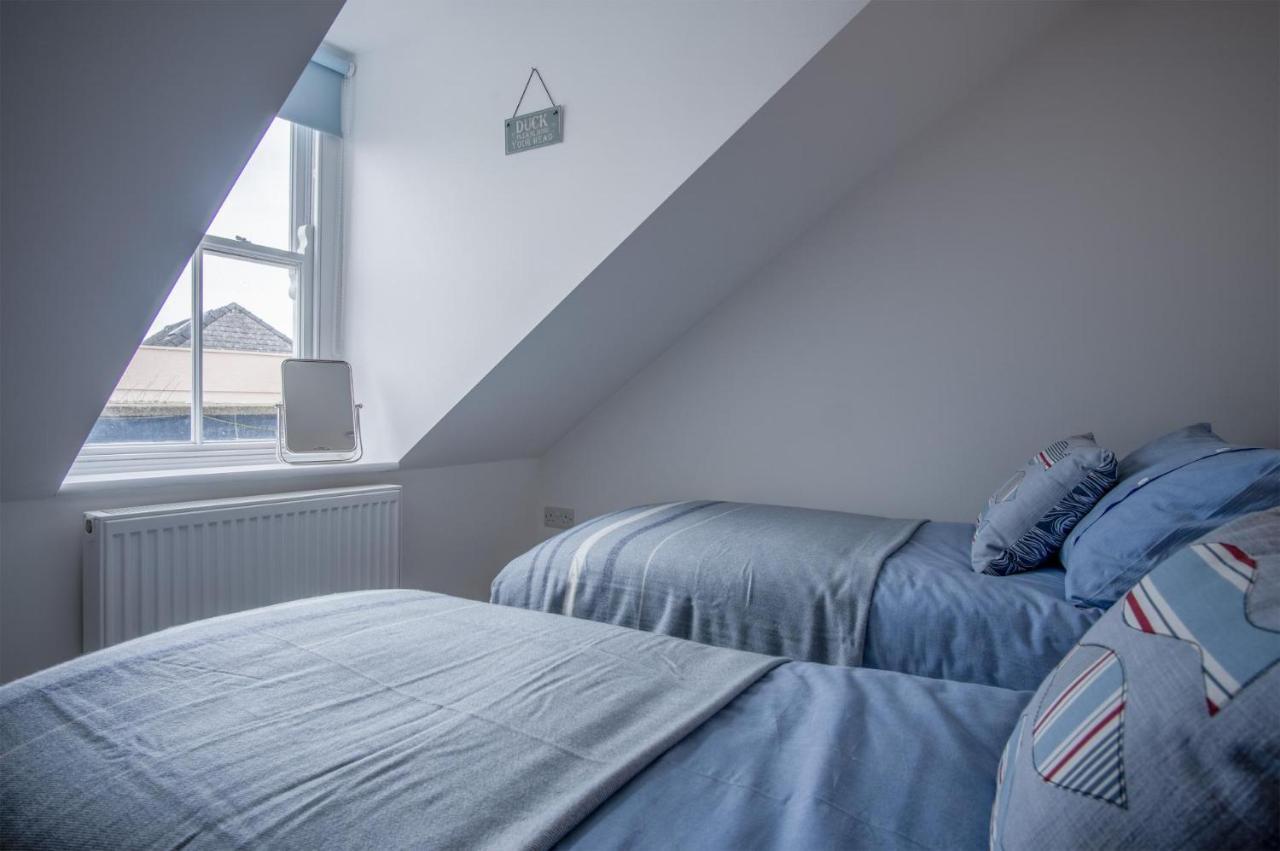 Ramsey Apartment - 2 Bedroom Apartment - Tenby Kültér fotó
