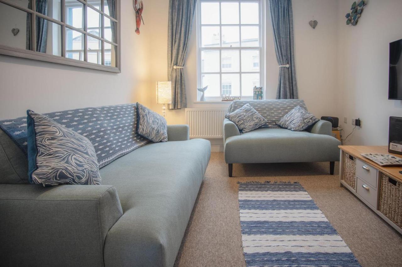 Ramsey Apartment - 2 Bedroom Apartment - Tenby Kültér fotó